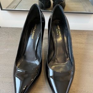 Saint Laurent Pumps